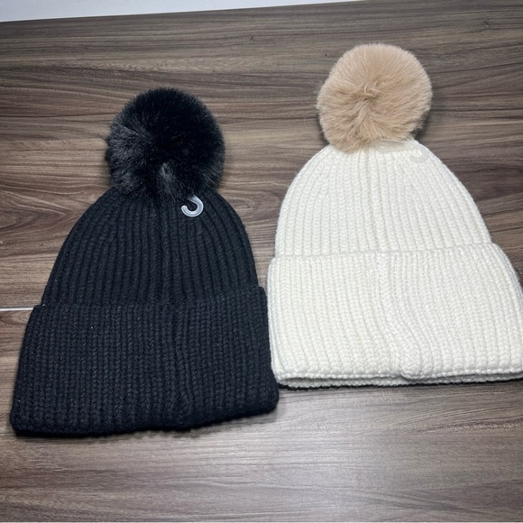 2 Women’s Steve Madden Beanie Pom Cap Black/Brown - Picture 10 of 11